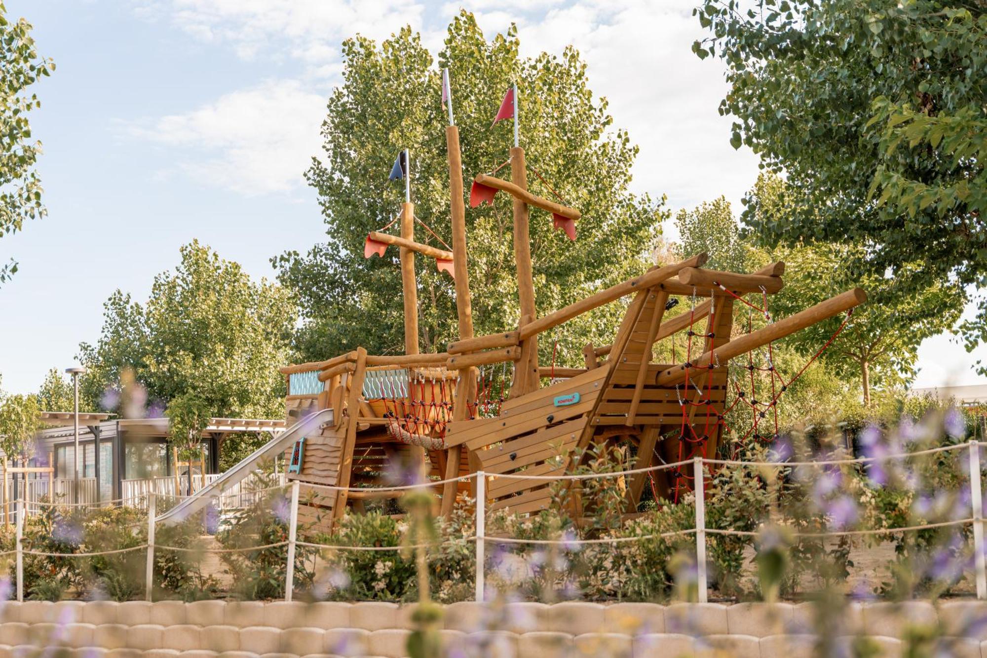 Club Del Sole Romagna Family Resort Riccione Luaran gambar